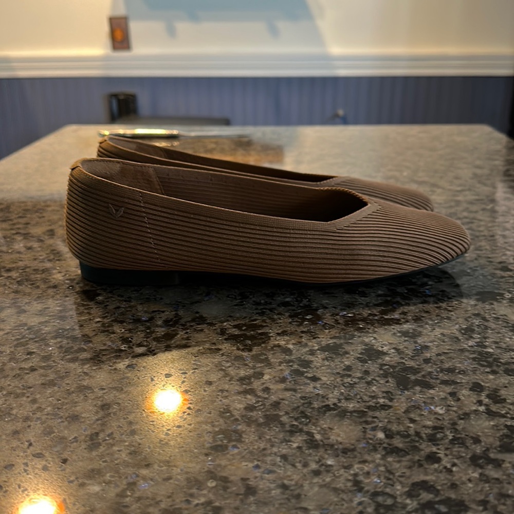 Elegant Brown Women's Loafers